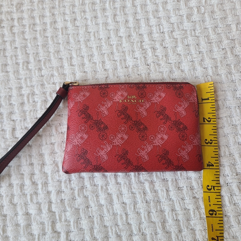 Coach Signature Red Wristlet - Picture 8 of 11